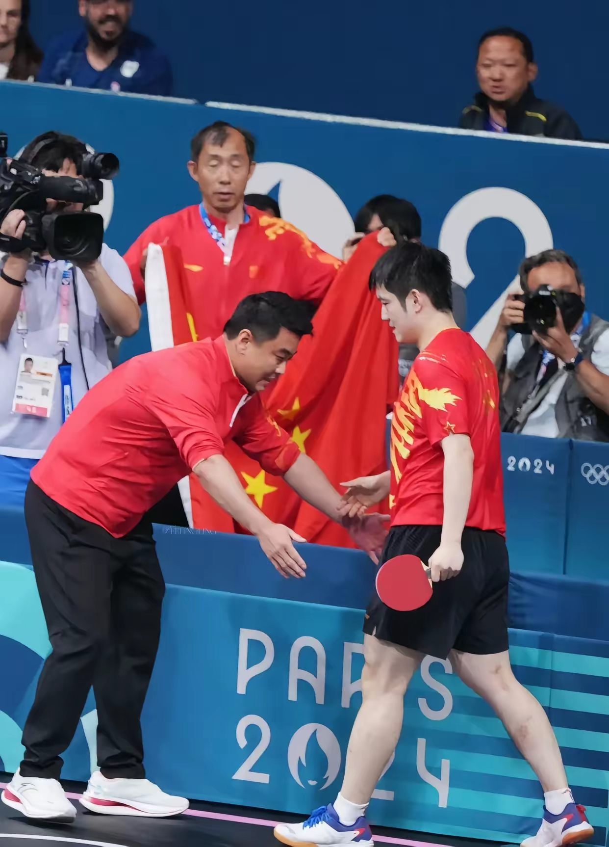 中国队鏖战葡萄牙队，王皓刷新纪录