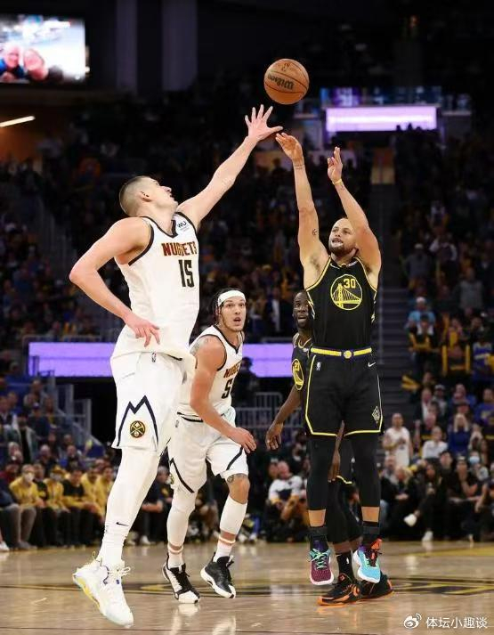 深圳队完胜新疆队，约基奇状态火热